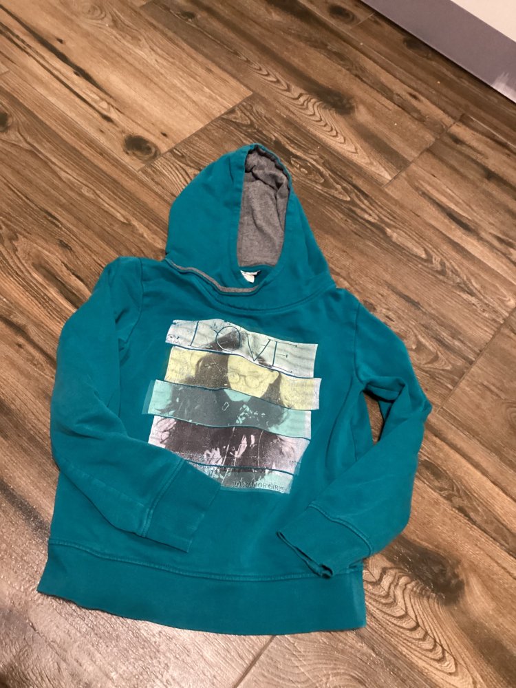 schöner Hoodies gr.L fällt aber wie gr.146/152 aus,Tom Tailor