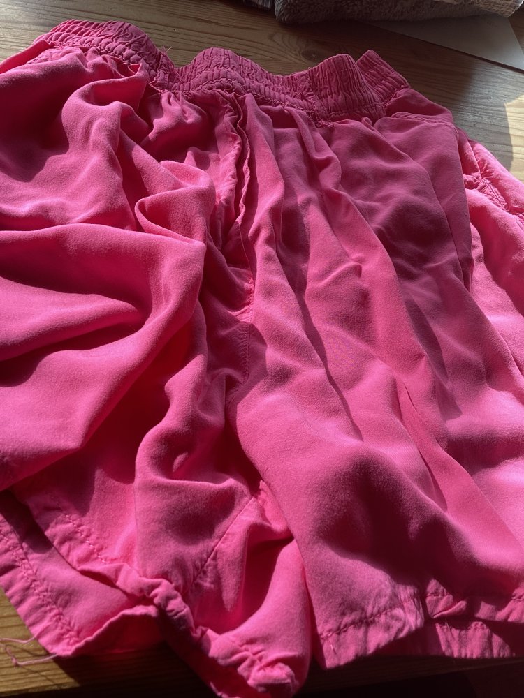 schöne Shorts pink gr.XS