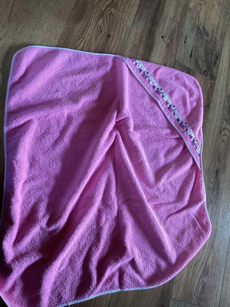 Babykapuzenbadehandtuch