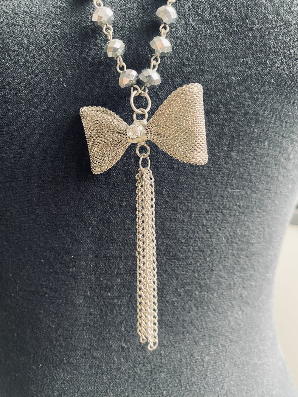 Kette, Modeschmuck, silberfarben, Schleifenelement