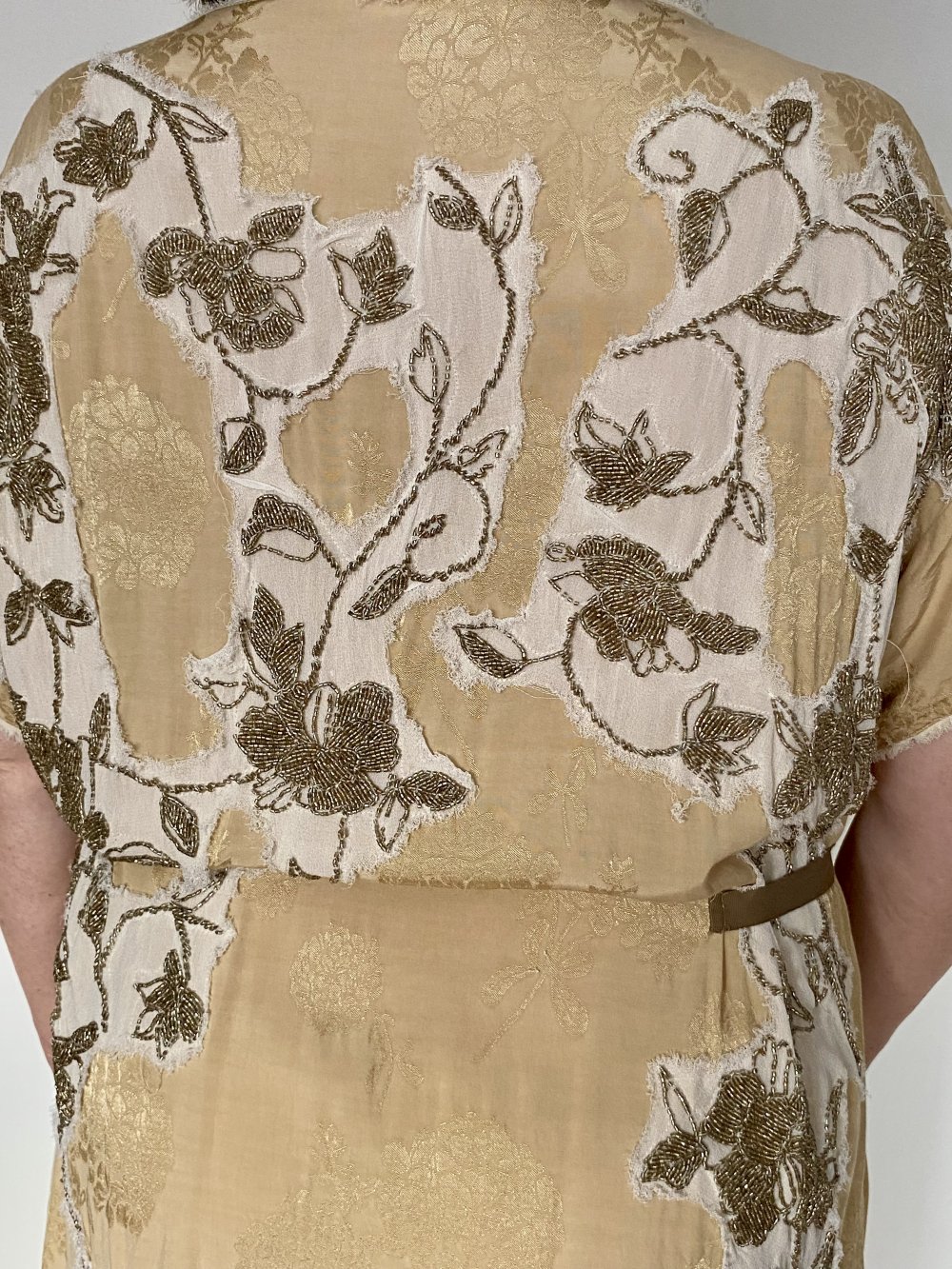 Zara, Tunikakleid, Boho Style, opulent bestickt, goldfarben, Schmucksteine, Gr. L