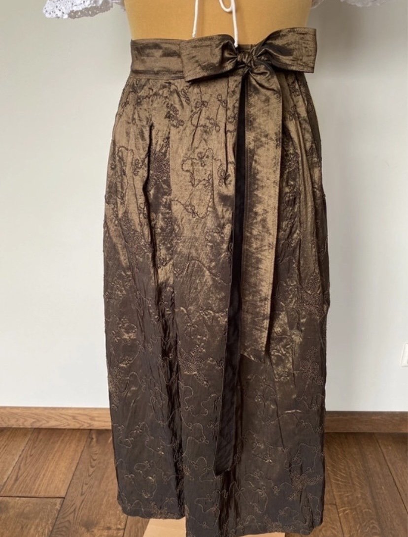 Dirndl Schürze, Tracht, Taftstoff, changierend, schlammfarben, Gr. L/XL