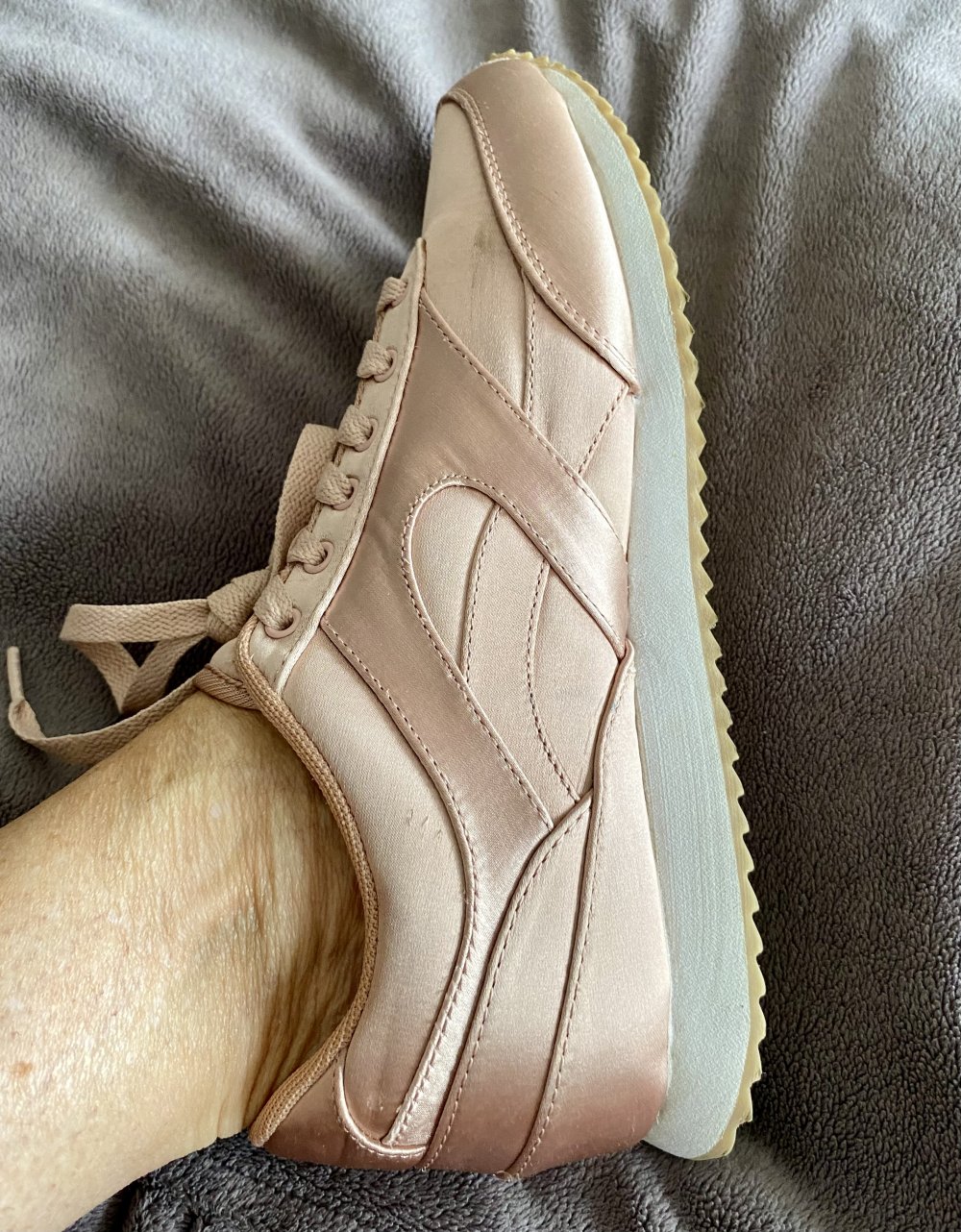 H&M, Divided, Sneaker, Textil, rosé, Gr. 39