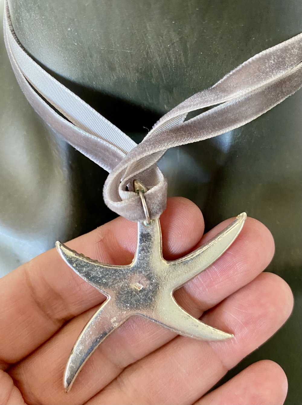 Kette, 925 Silber, Seestern m. Glitzersteinen, Samtband grau